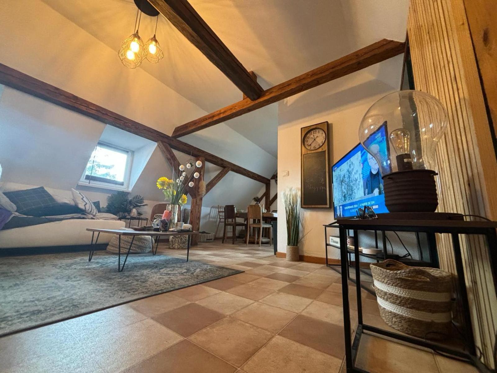 Charmant Appartement Proche Strasbourg A Eckwersheim Esterno foto